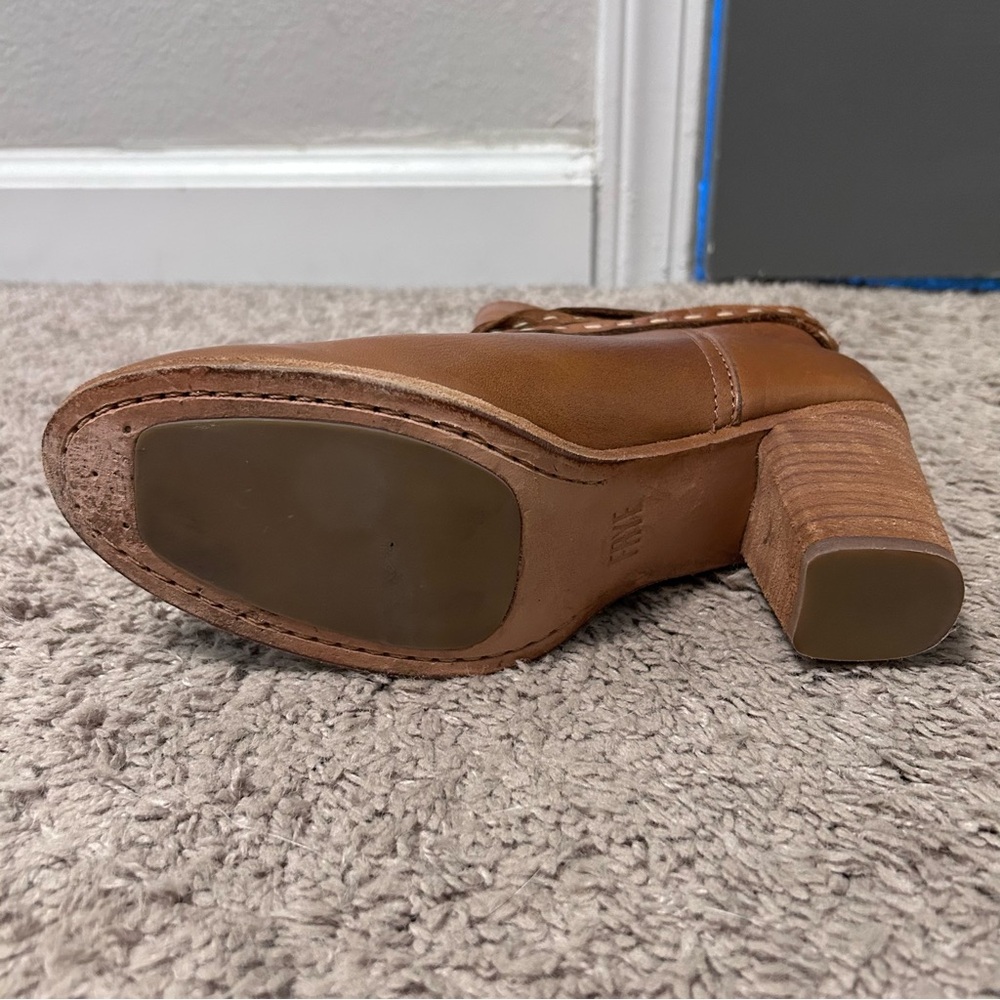 Frye brown leather booties excellent condition size 7 - Picture 9 of 11